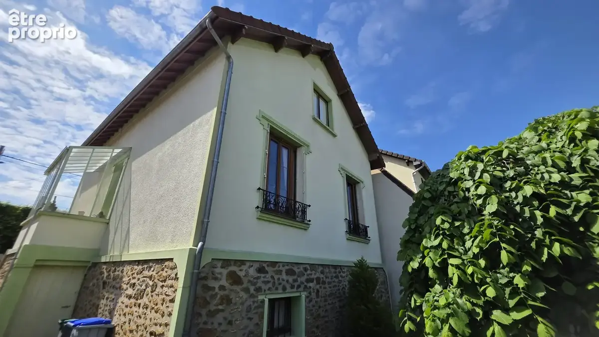 Maison à TREMBLAY-EN-FRANCE