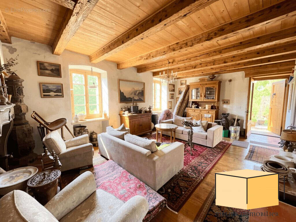 Maison à ARTEMARE