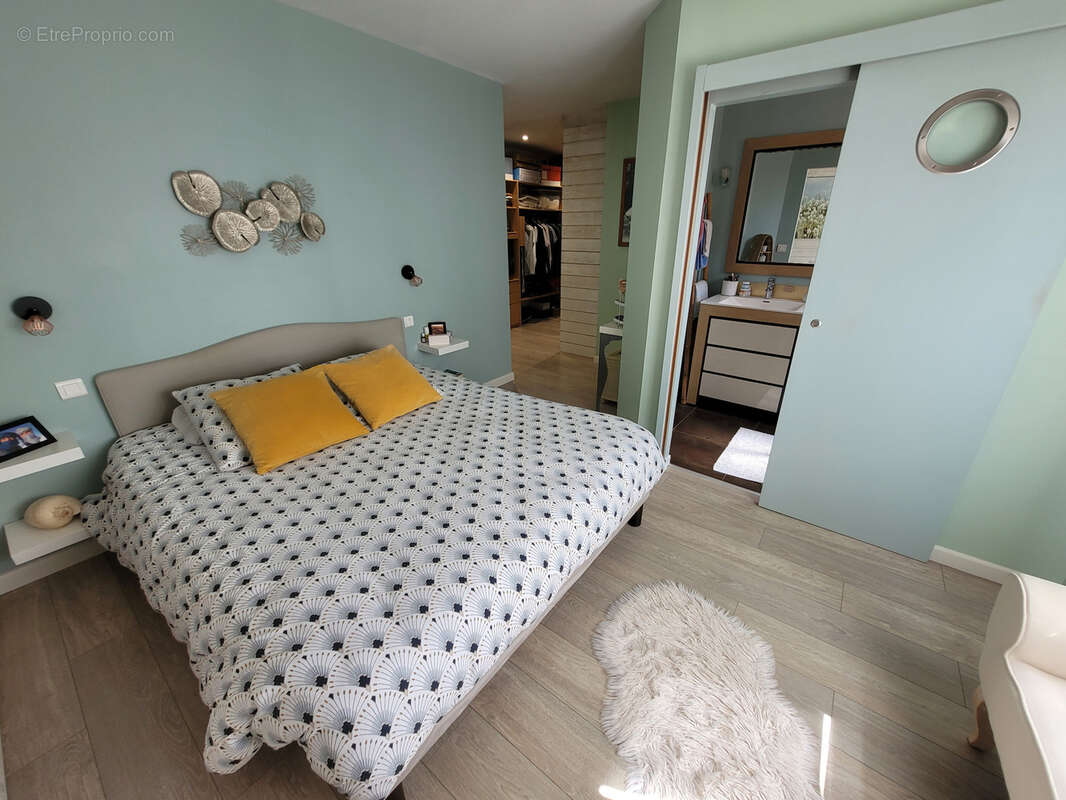 Maison à SAINTE-BAZEILLE