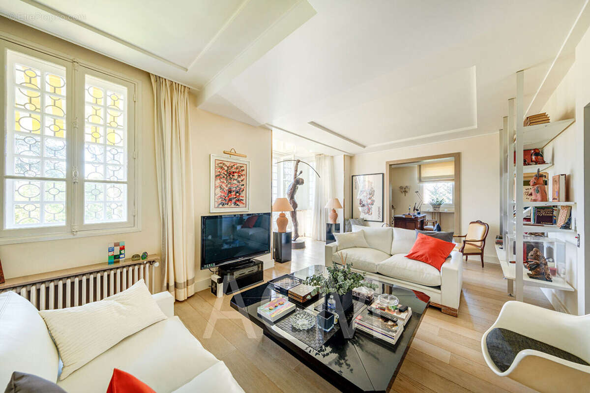 Maison à MAISONS-LAFFITTE
