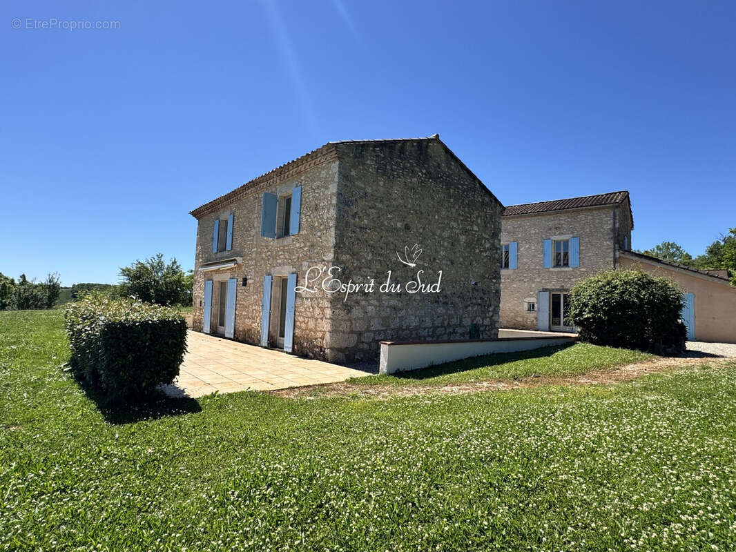 Maison 325 m² à Cordes-Sur-Ciel  - photo 5