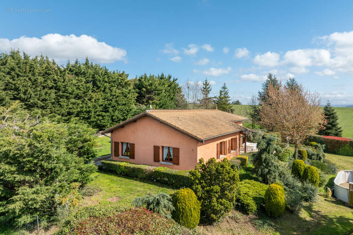 Maison à HAUTERIVES