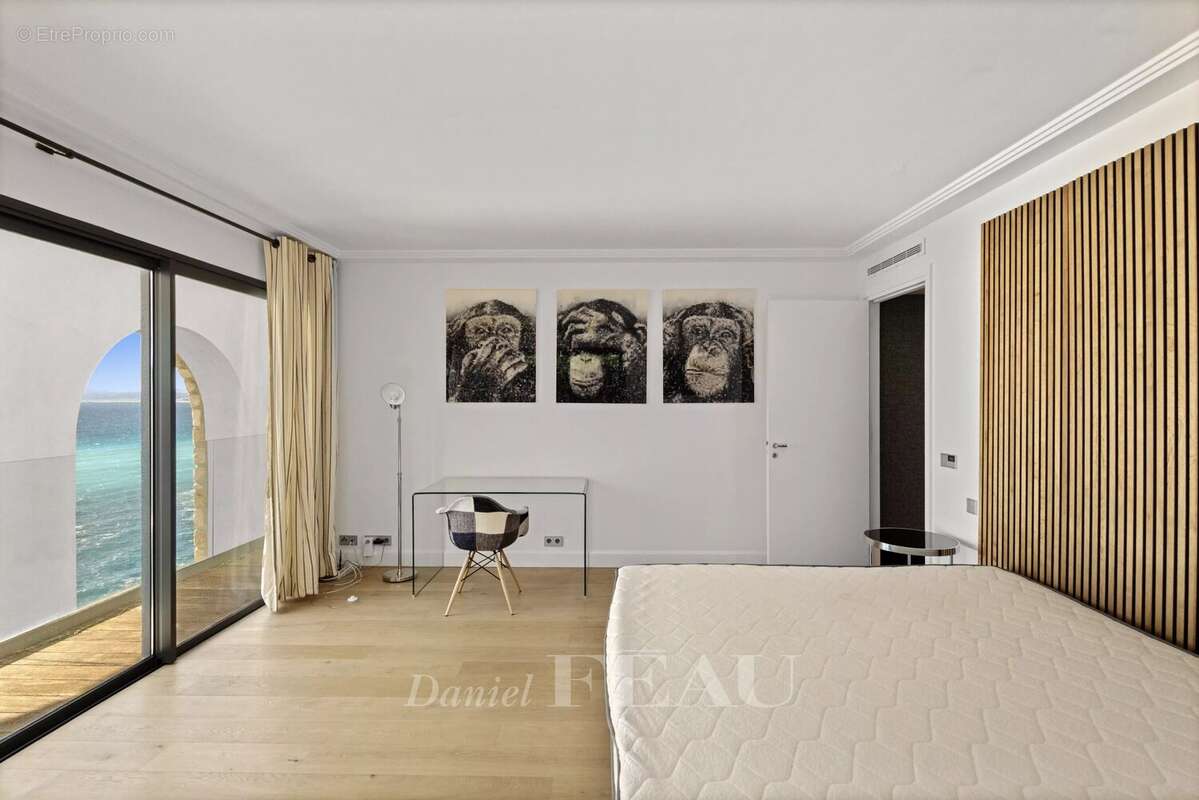 Nice - Exceptionnel appartement face à la mer - photo 12
