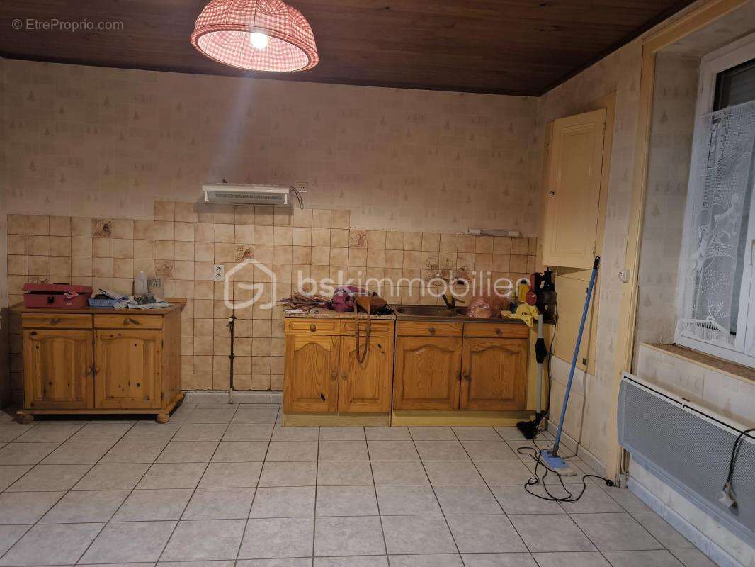 Maison à SAINT-JUNIEN