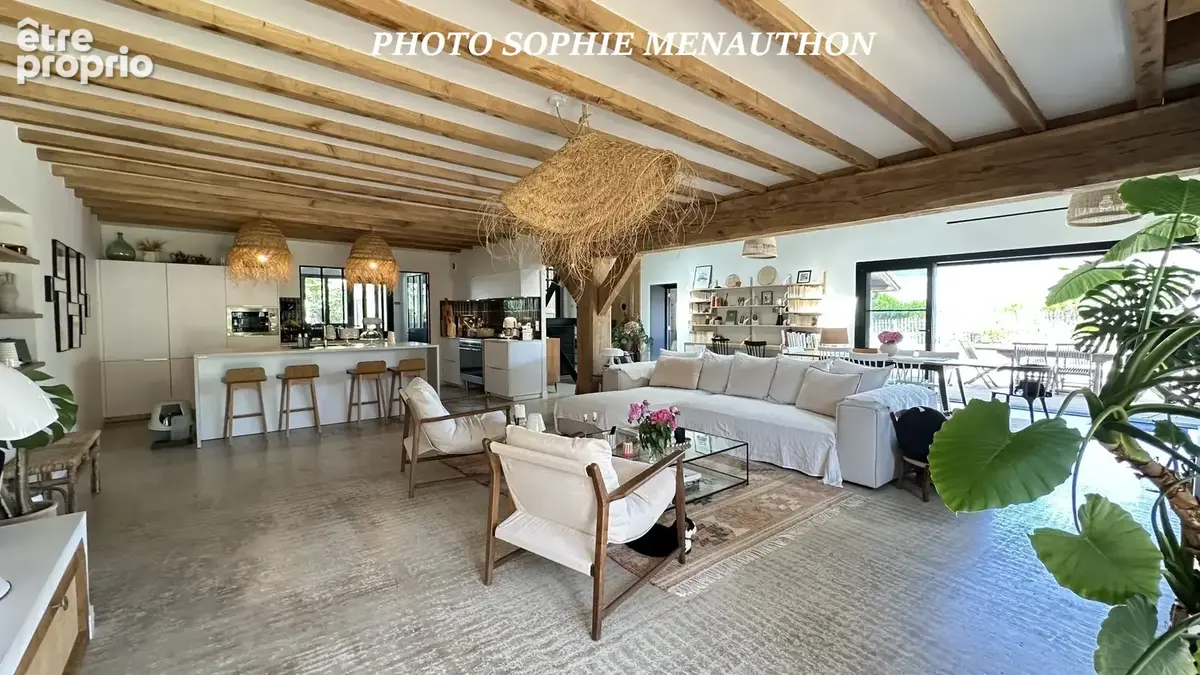 FERME DU 19 ème de type T6 DE 220 M2 sur une parcelle de 1167 m2 - photo 5