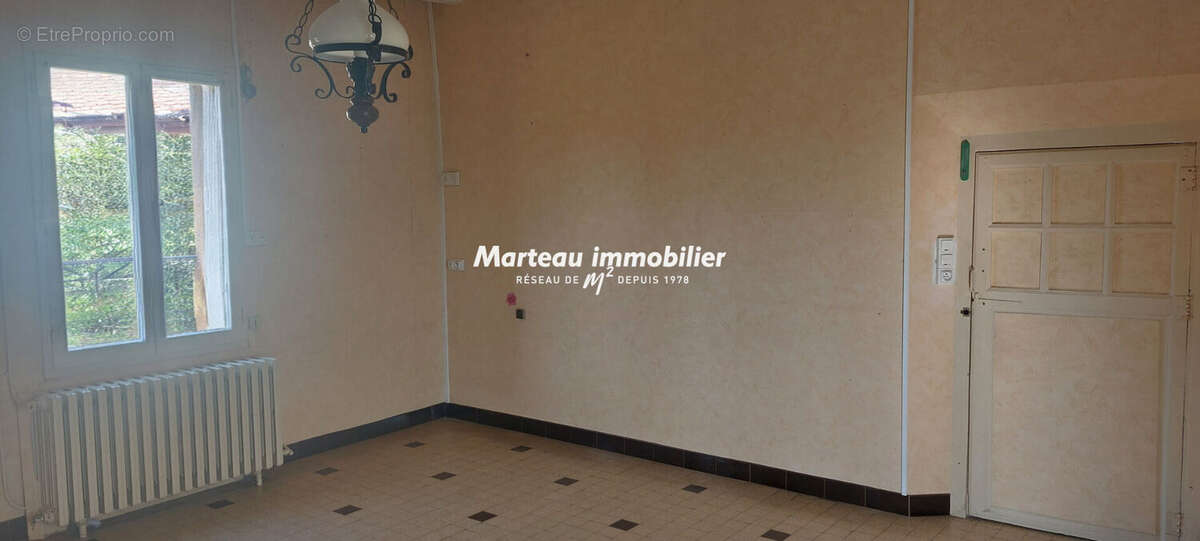 Maison à LA BAZOCHE-GOUET
