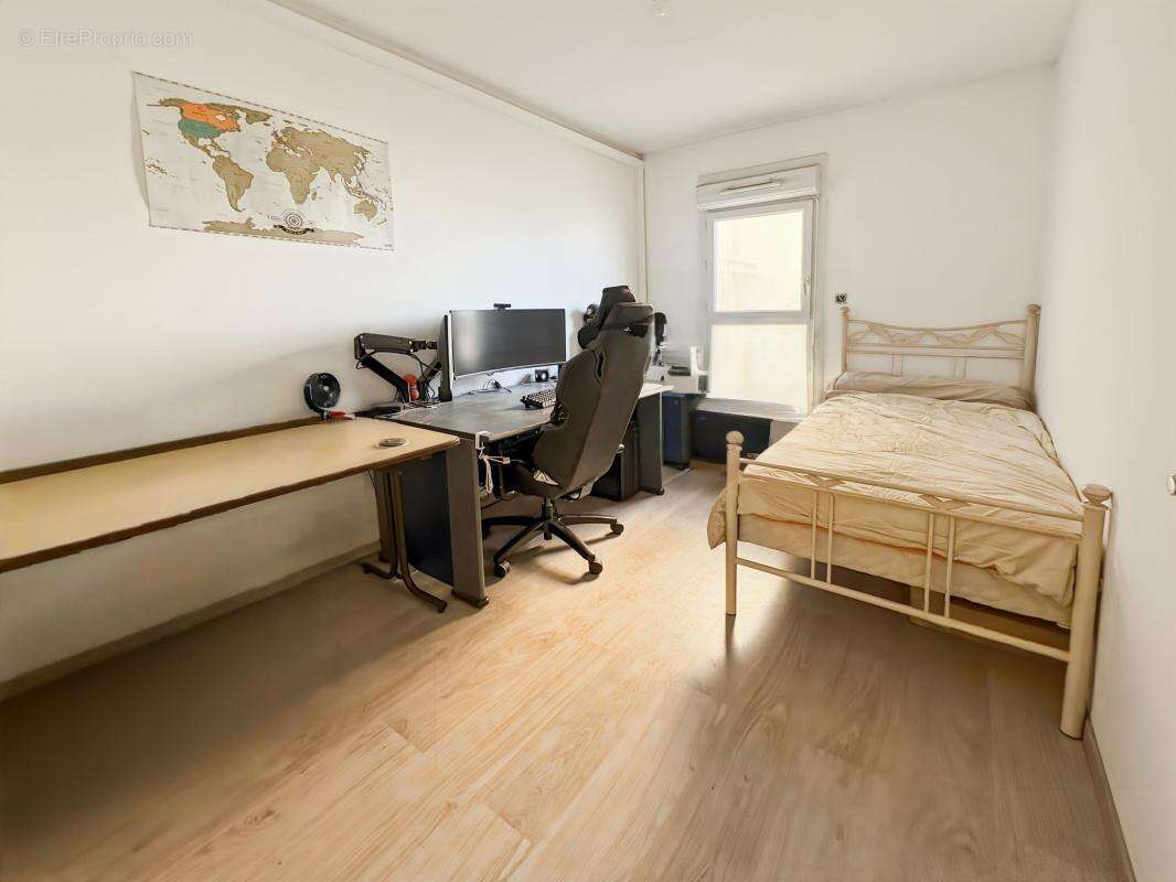Appartement à MARSEILLE-9E