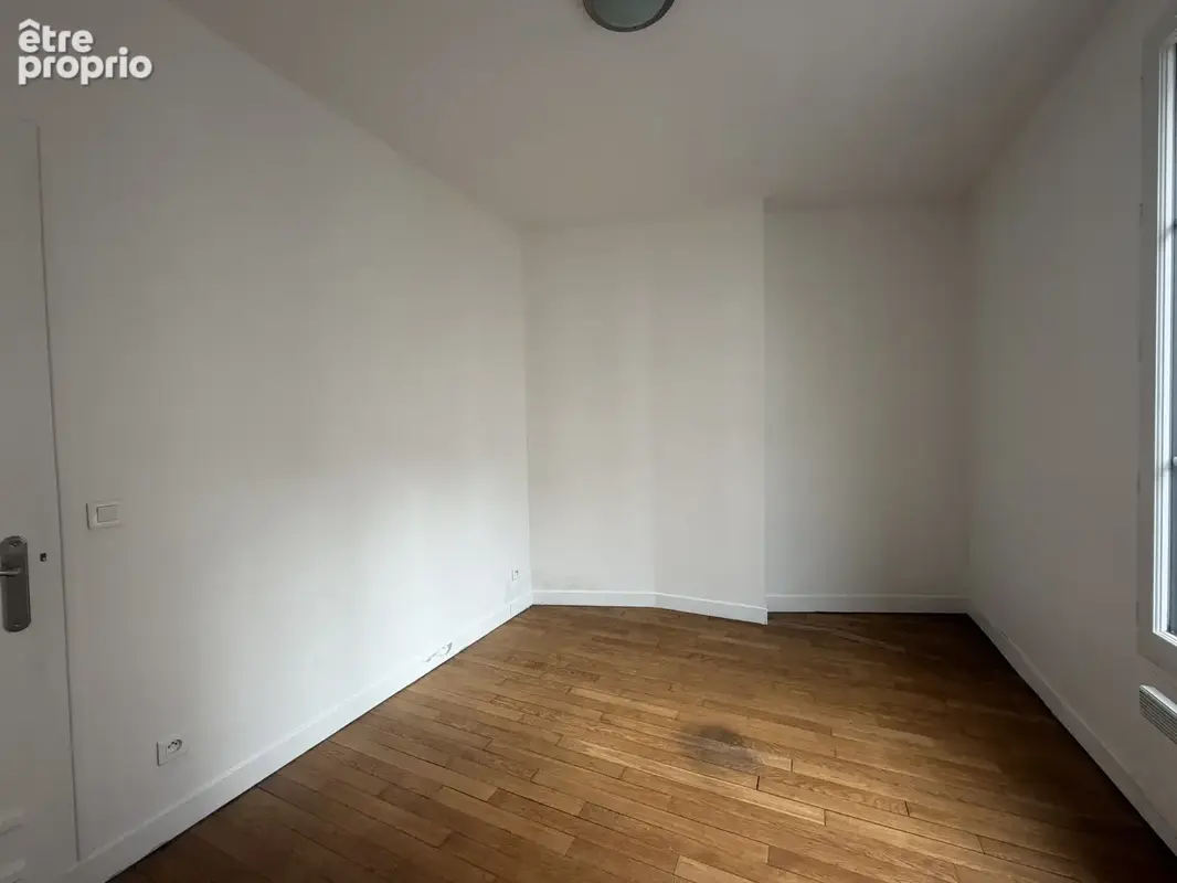 Appartement 2 pièces 44 m² à vendre à Paris-18e (75018) - photo 9