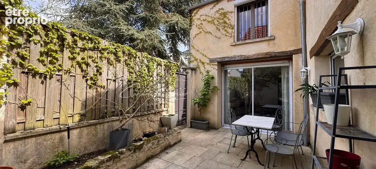Maison à LE TREMBLAY-SUR-MAULDRE