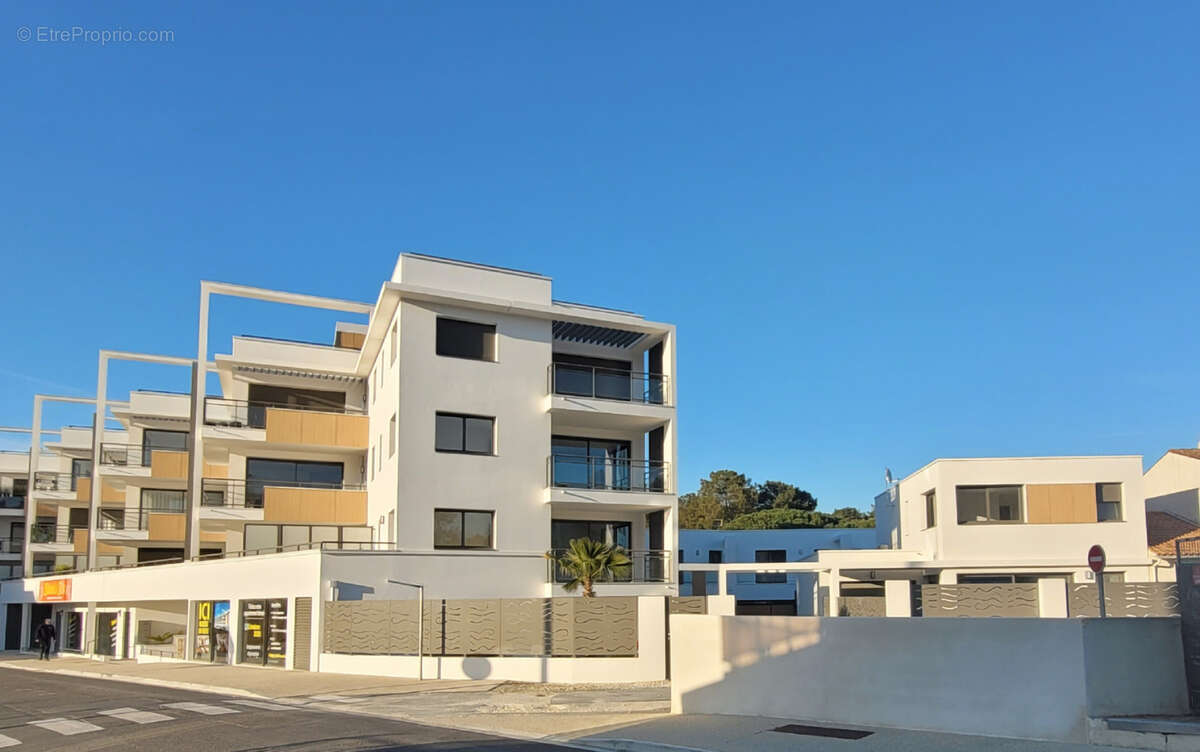 Appartement à LES MATHES