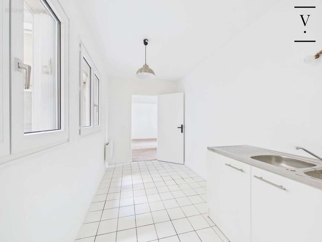 Appartement à PARIS-11E
