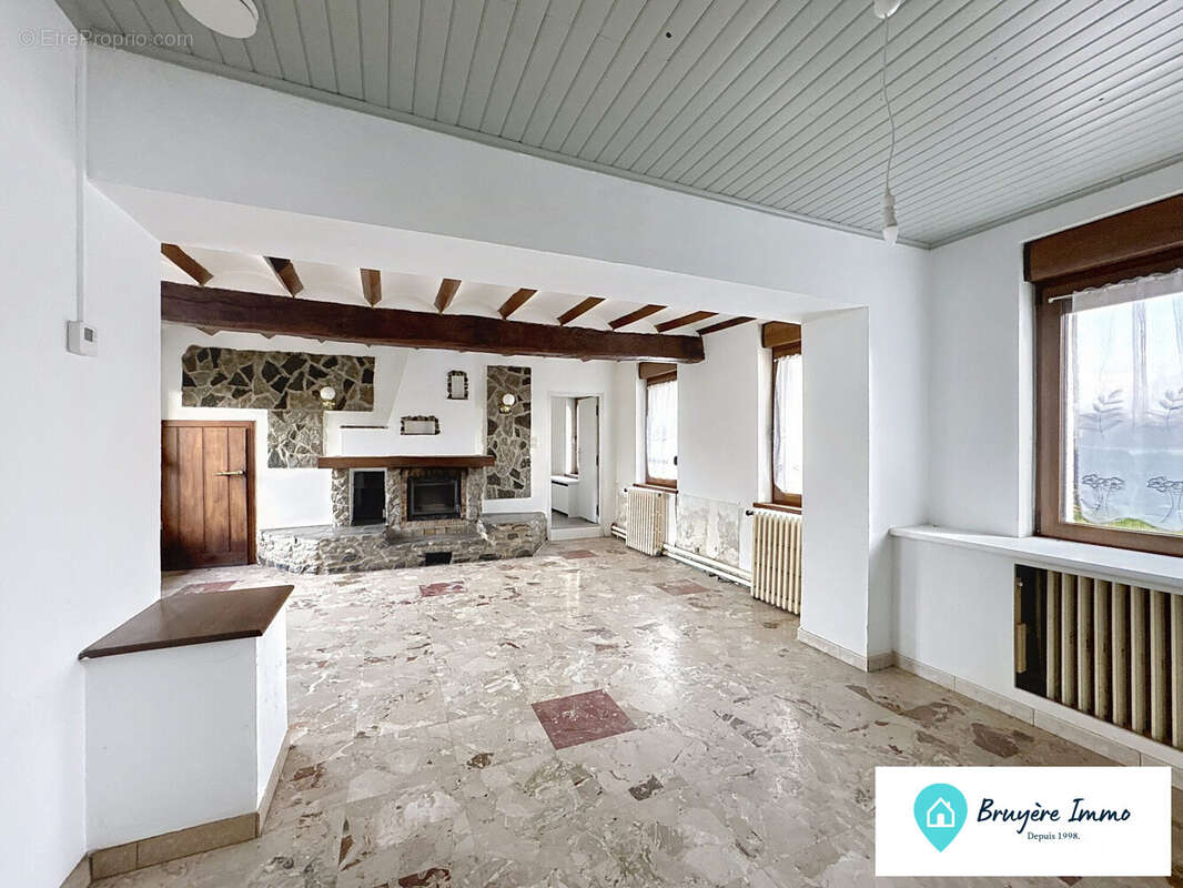 Maison à VIEUX-RENG