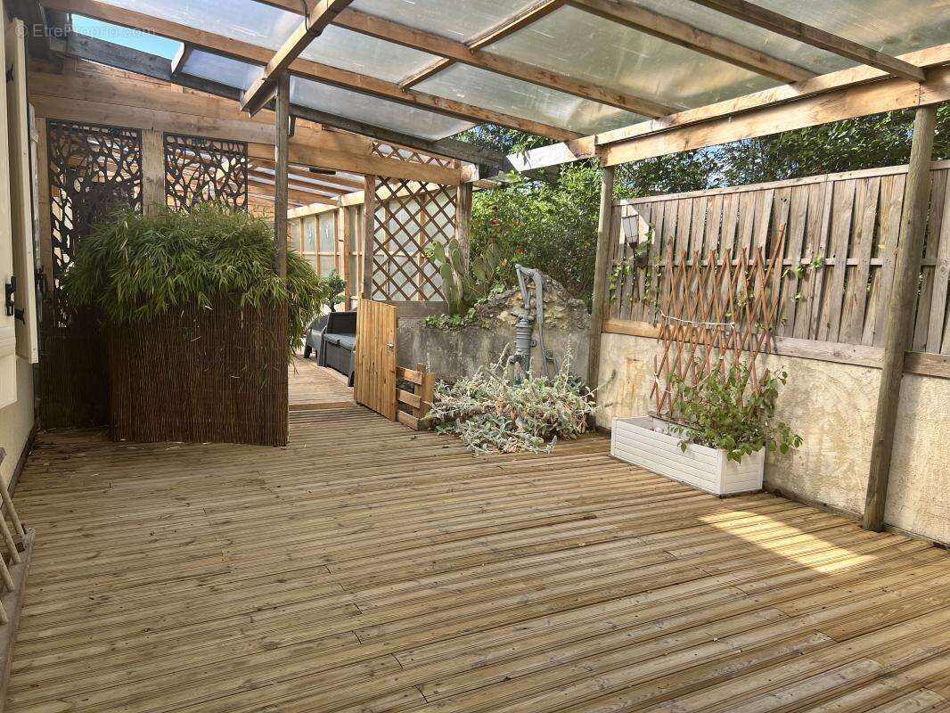 Maison 136 m² à Saint-Martin-Le-Beau  - photo 12