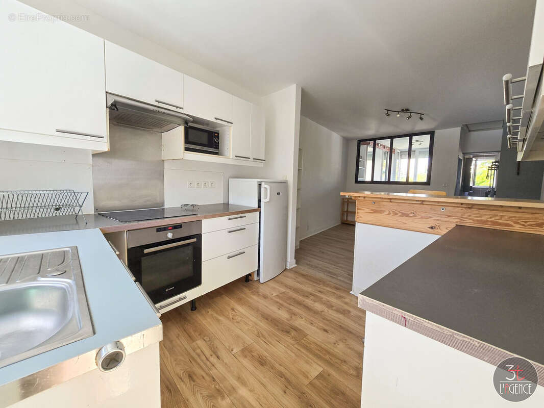 Appartement à FONTENAY-SOUS-BOIS
