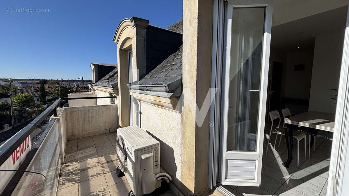 Appartement 50 m² à Orleans  - photo 8
