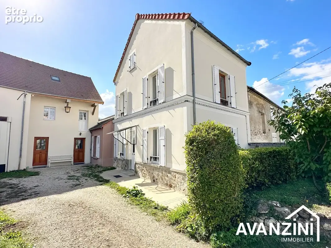 Maison 7 pièces 185 m² à vendre à Villiers-Sur-Morin (77580) - photo 1