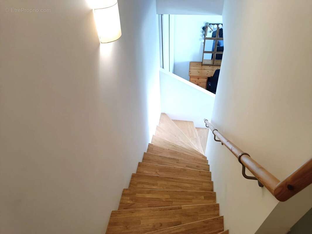 Appartement à ROQUEBRUNE-CAP-MARTIN