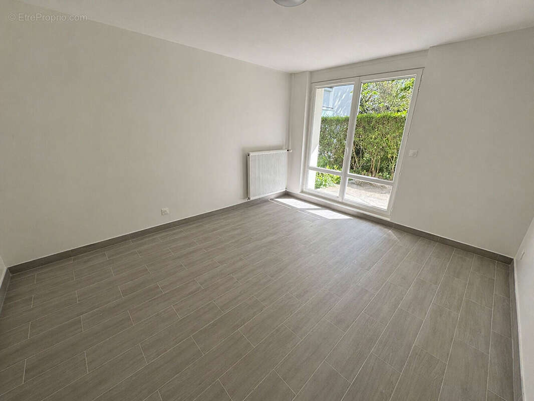 Appartement à YERRES