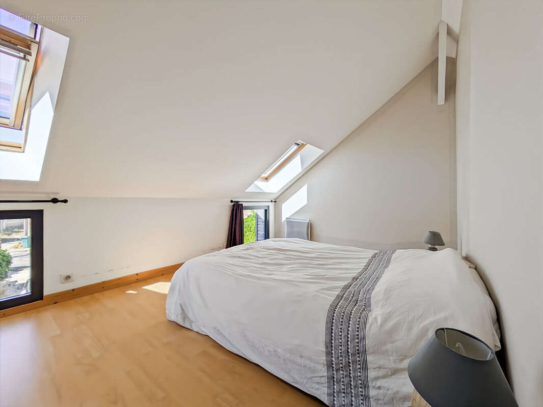 Maison La Gouesniere 6 pièce(s) 133 m2 - photo 15