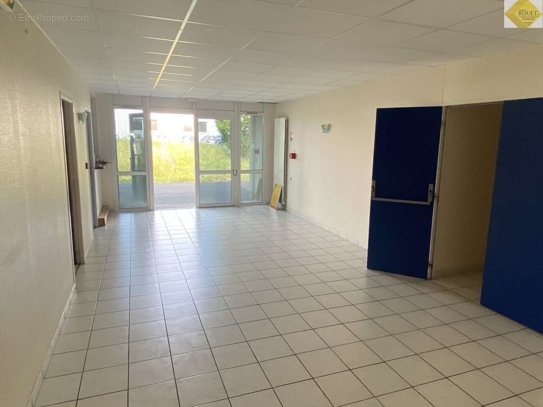 Commerce à POITIERS