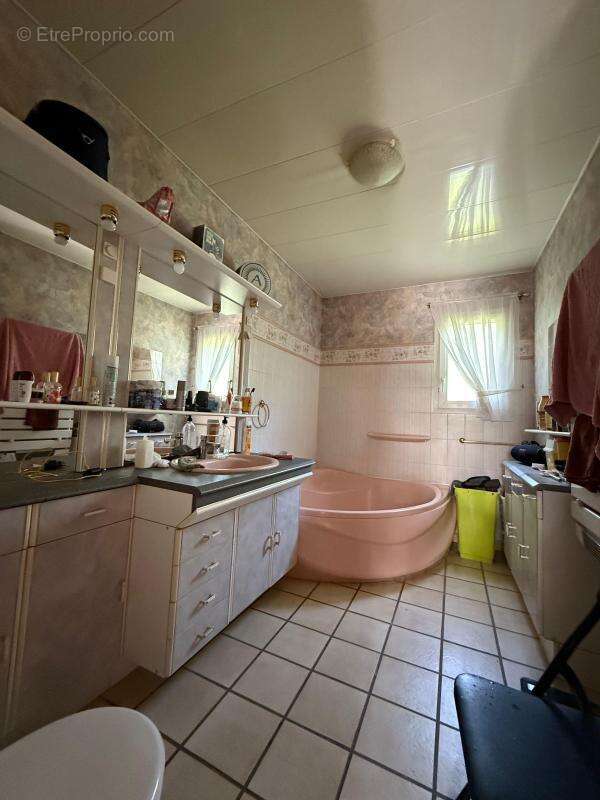 Maison à SAINTE-GENEVIEVE