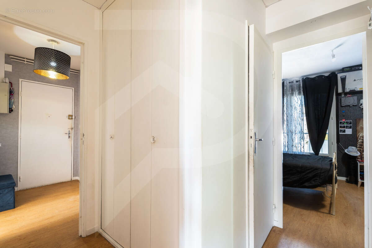 Appartement - 64m2 - secteur massillon - photo 7