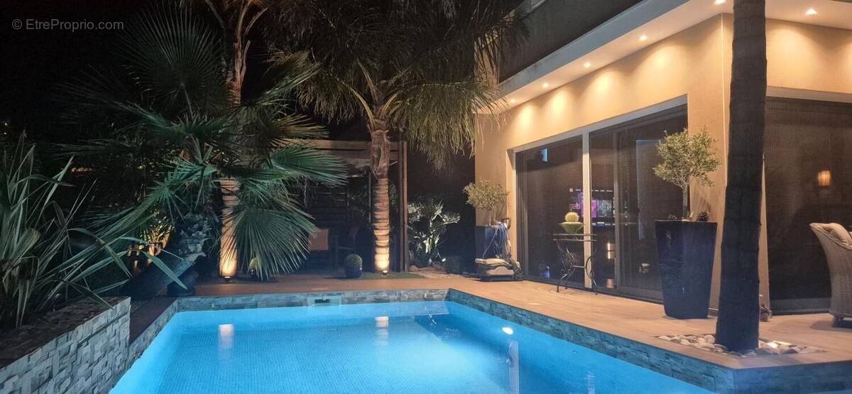 Maison à SAINT-JEAN-LASSEILLE