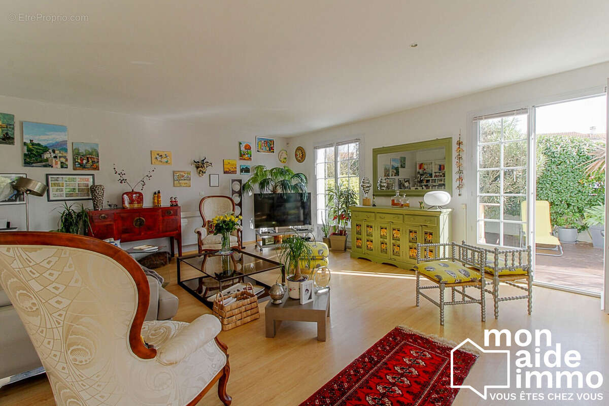 Maison à LA ROCHELLE