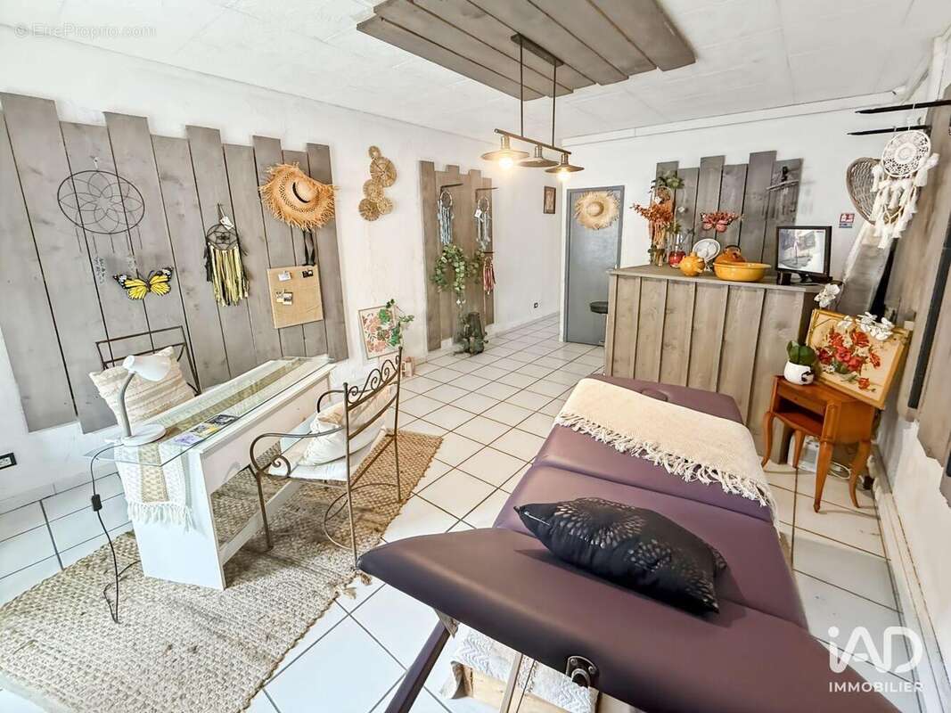 Photo 5 - Commerce à SAINT-MAXIMIN-LA-SAINTE-BAUME