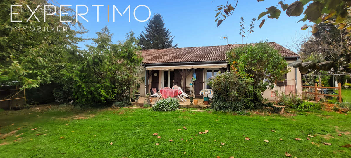 Autre à SAINT-PIERRE-DE-FRUGIE