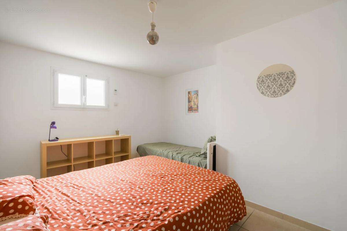 Maison à VILLEVEYRAC