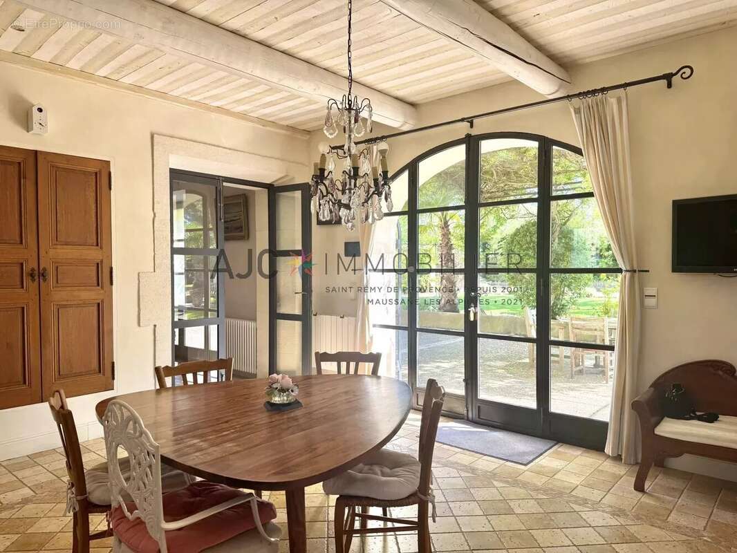 Maison à SAINT-REMY-DE-PROVENCE