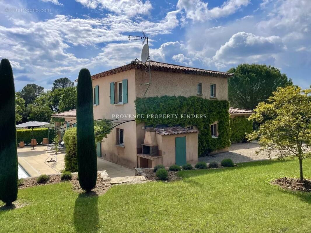 Maison à TOURTOUR