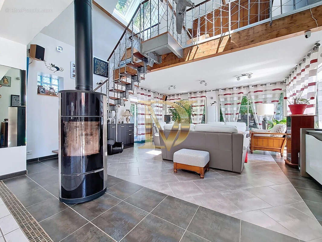 Maison à LA CROIX-EN-TOURAINE