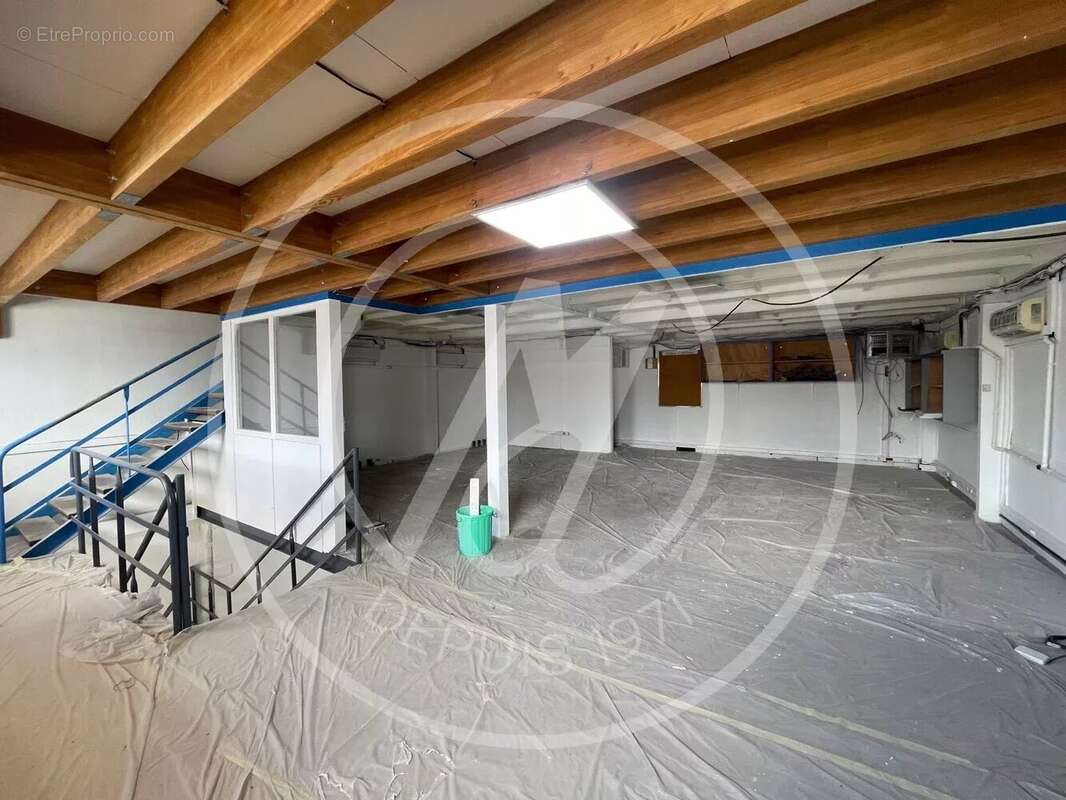 Commerce à BAIE-MAHAULT