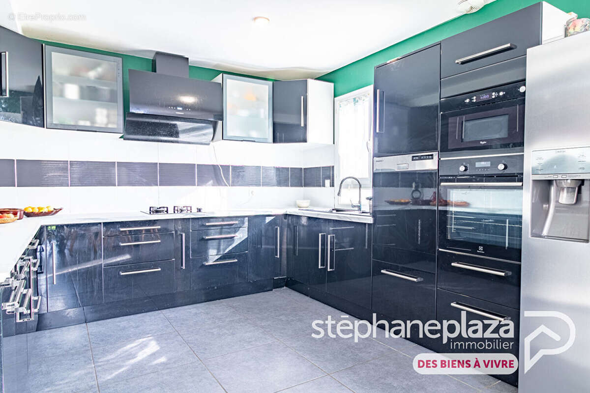 Maison à CORCELLES-EN-BEAUJOLAIS