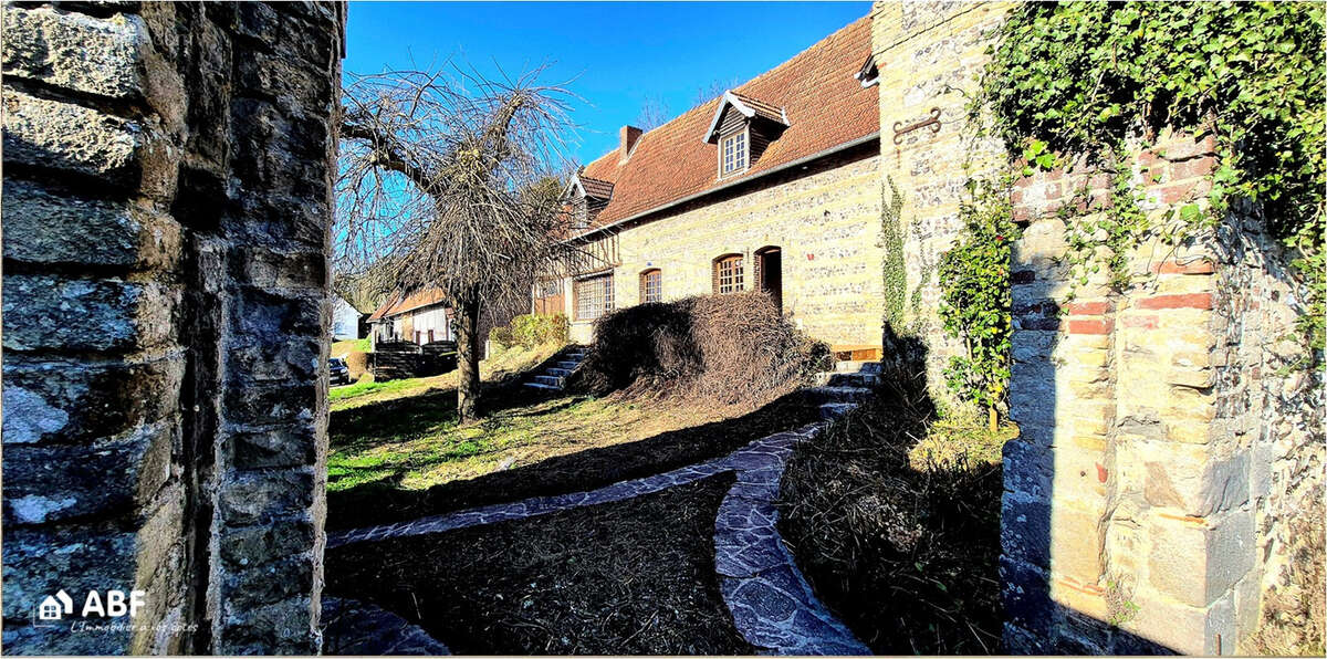 Maison à MARTIN-EGLISE