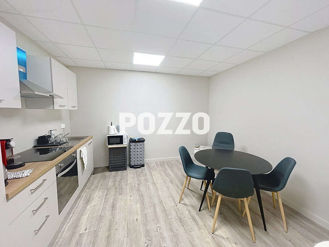 Commerce à BRETTEVILLE-SUR-ODON