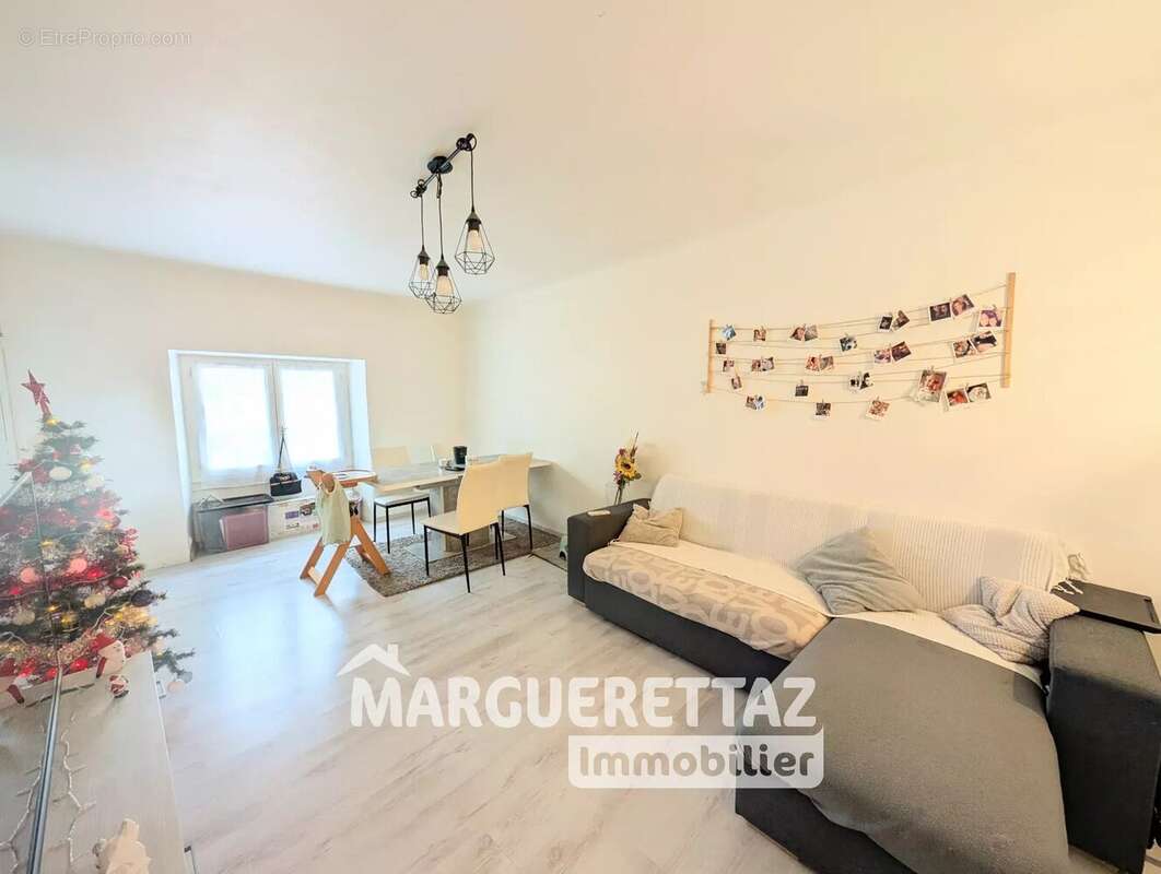 Maison à SAINT-JEOIRE