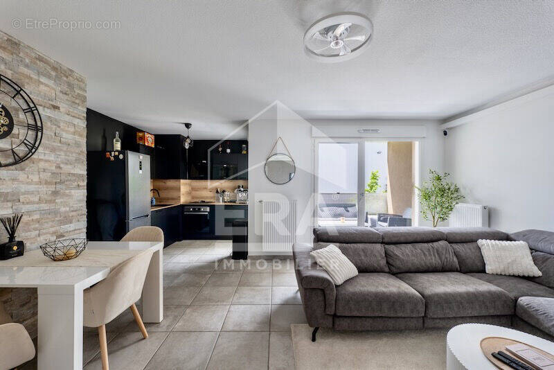 Appartement à GRIGNY