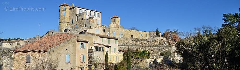 Terrain à LA BASTIDE-DES-JOURDANS