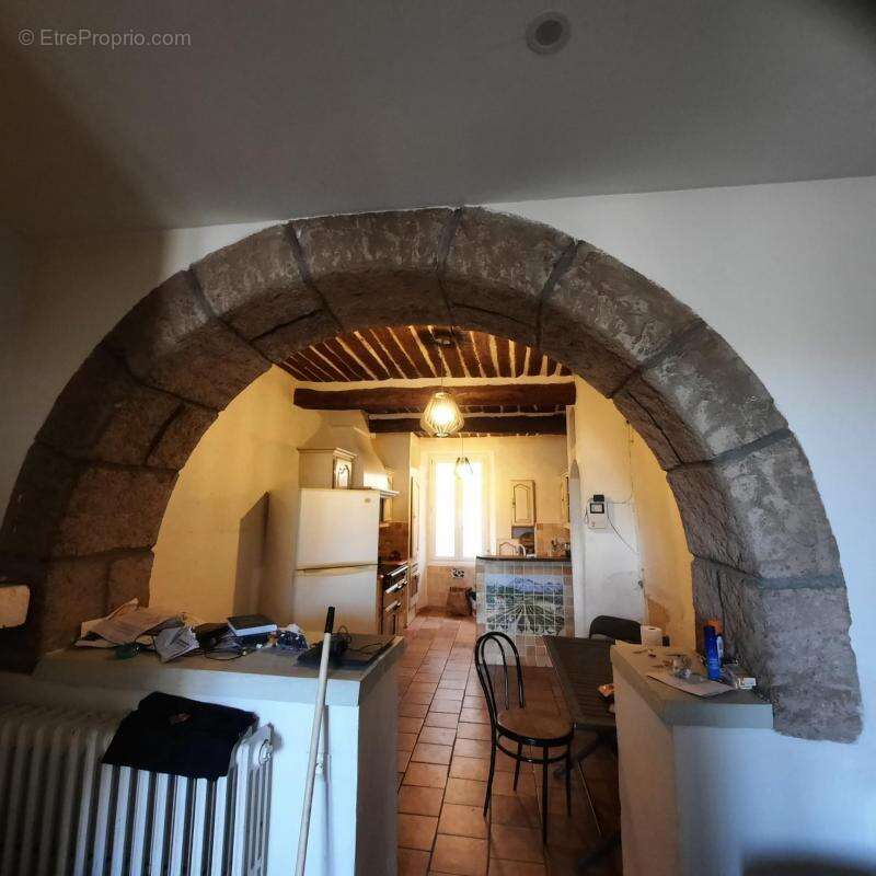 Maison à LA GARDE-FREINET