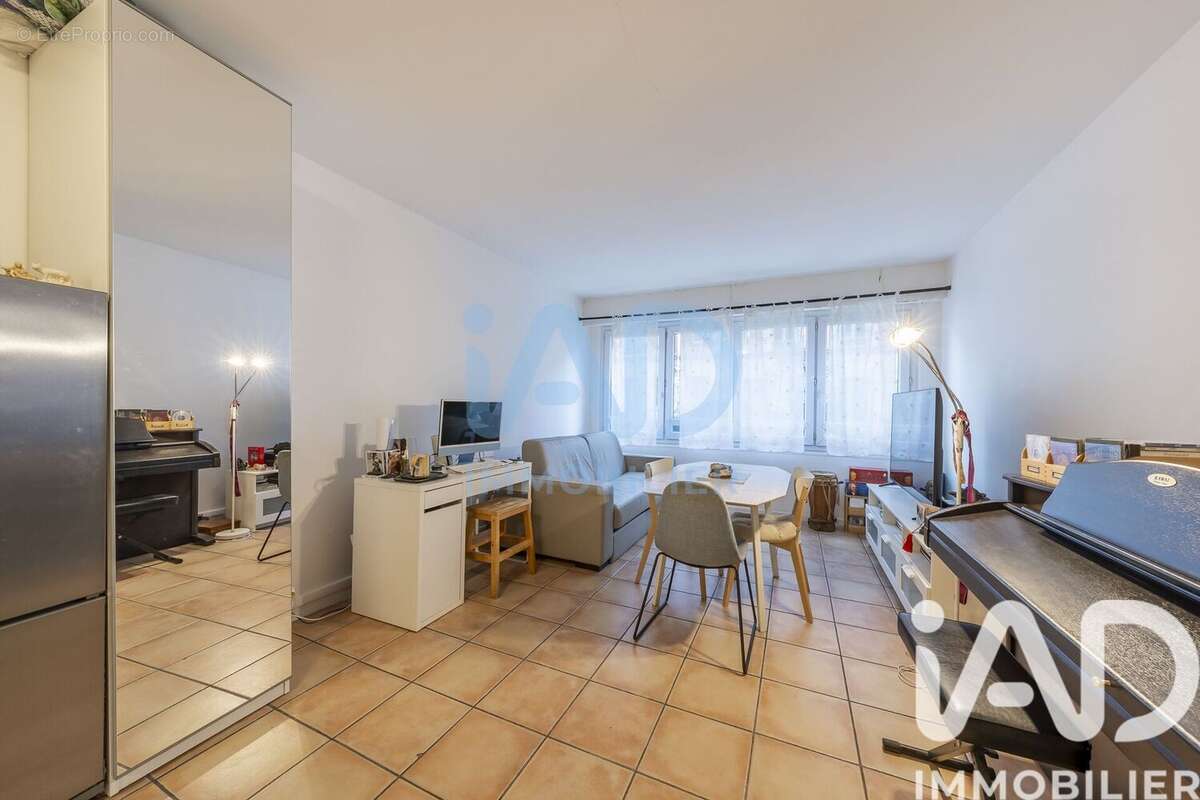 Photo 3 - Appartement à MONTREUIL