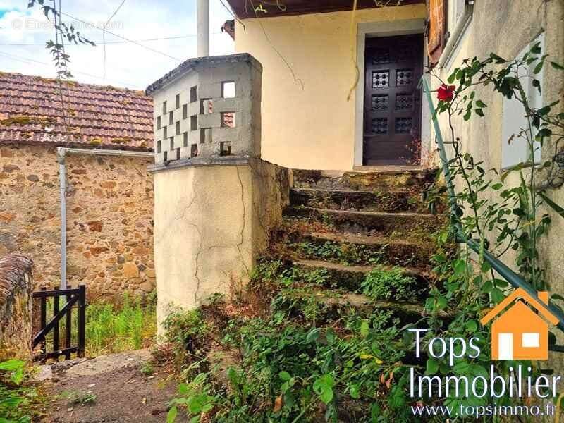 Maison à VILLEFRANCHE-DE-ROUERGUE