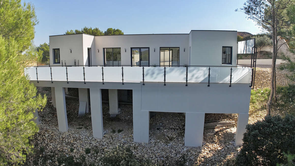 Villa Contemporaine de 2024 - Vue Panoramique exceptionnelle - photo 4