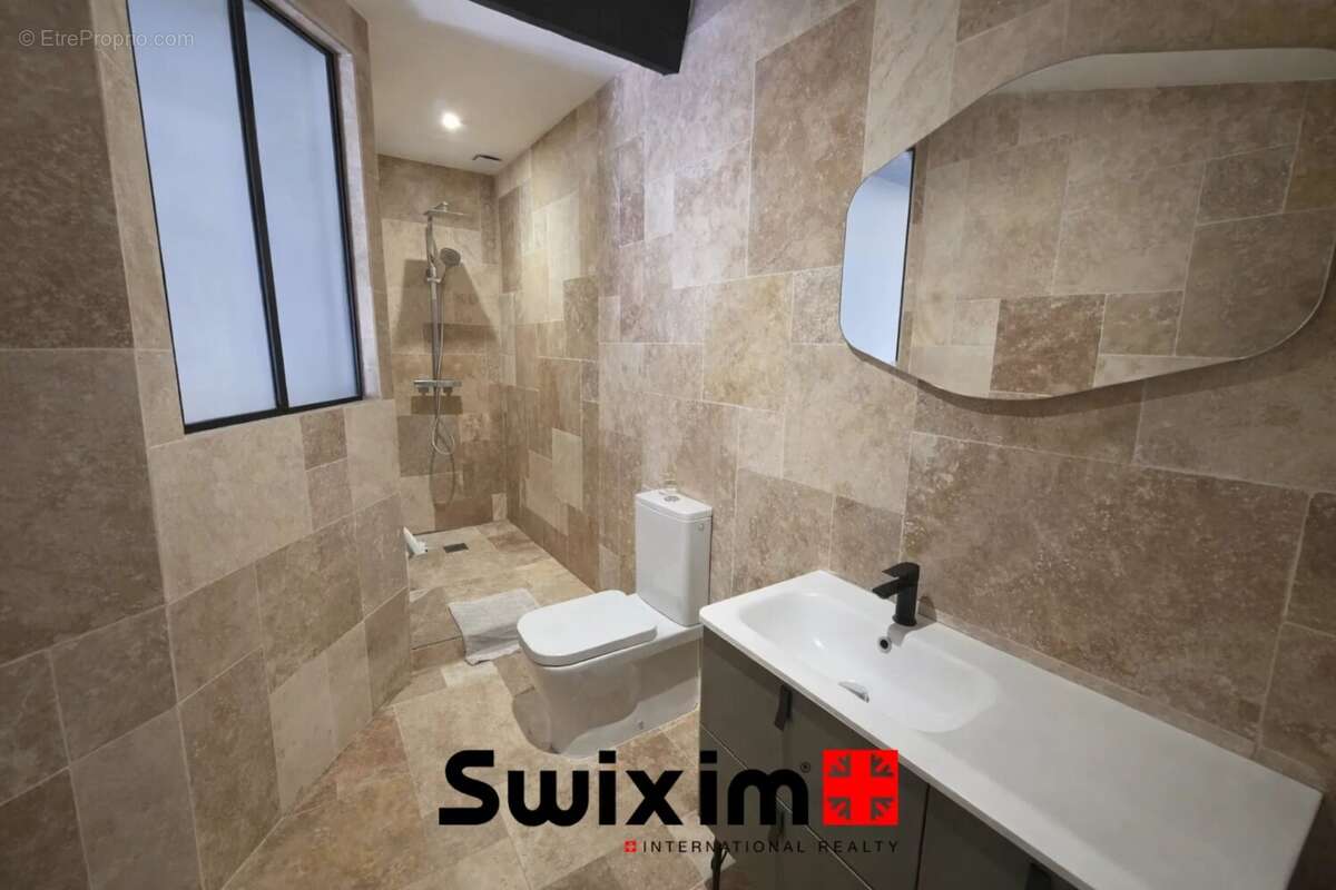 Maison à SAINT-ESTEPHE