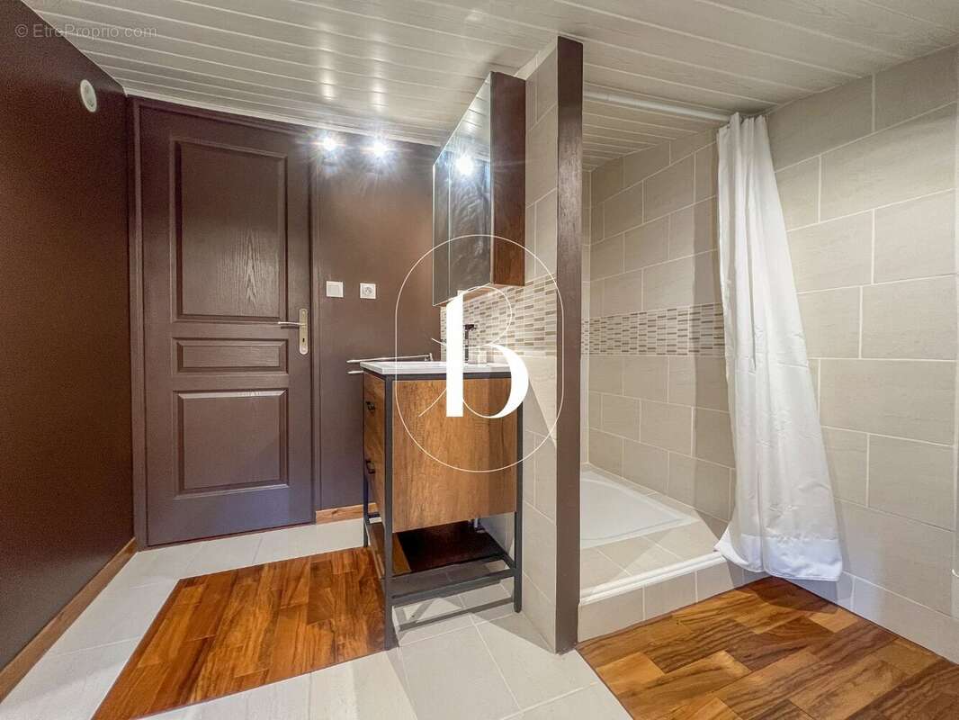 Maison 110 m² à Lussan  - photo 21