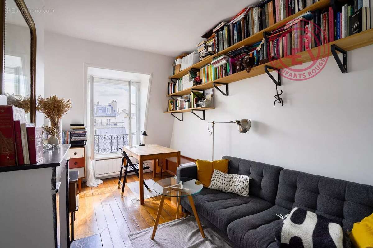 Appartement à PARIS-11E