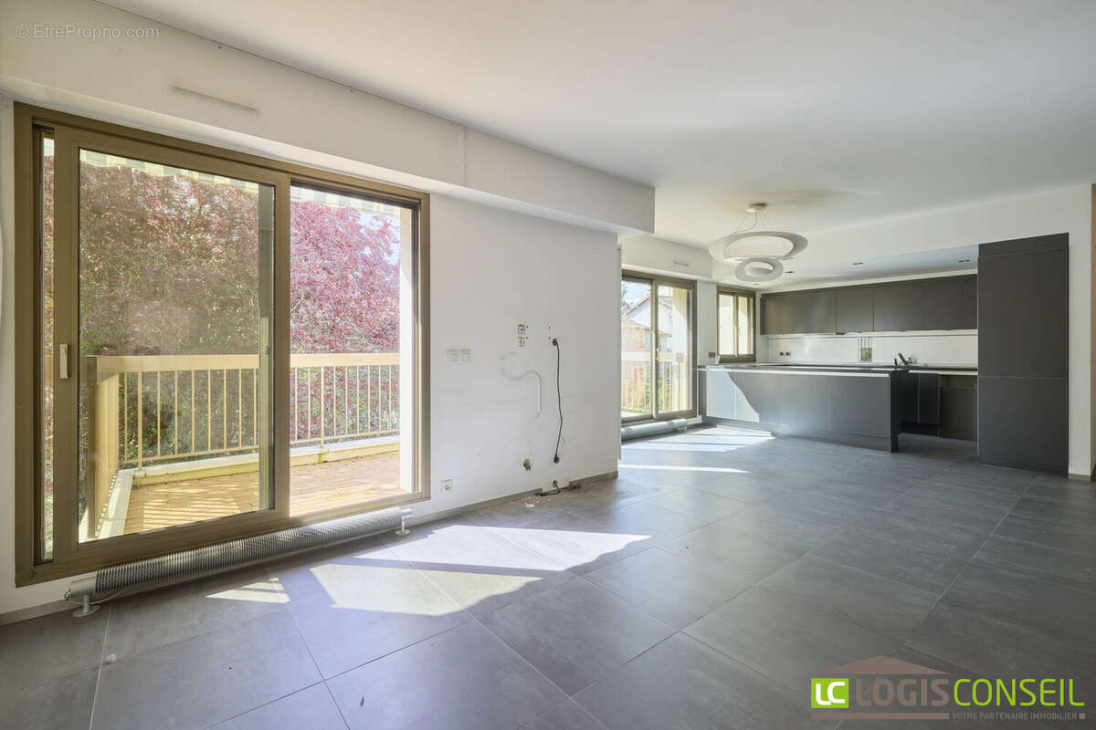 Appartement à BOURG-LA-REINE