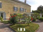 Maison à SAINT-PIERRE-SUR-DIVES